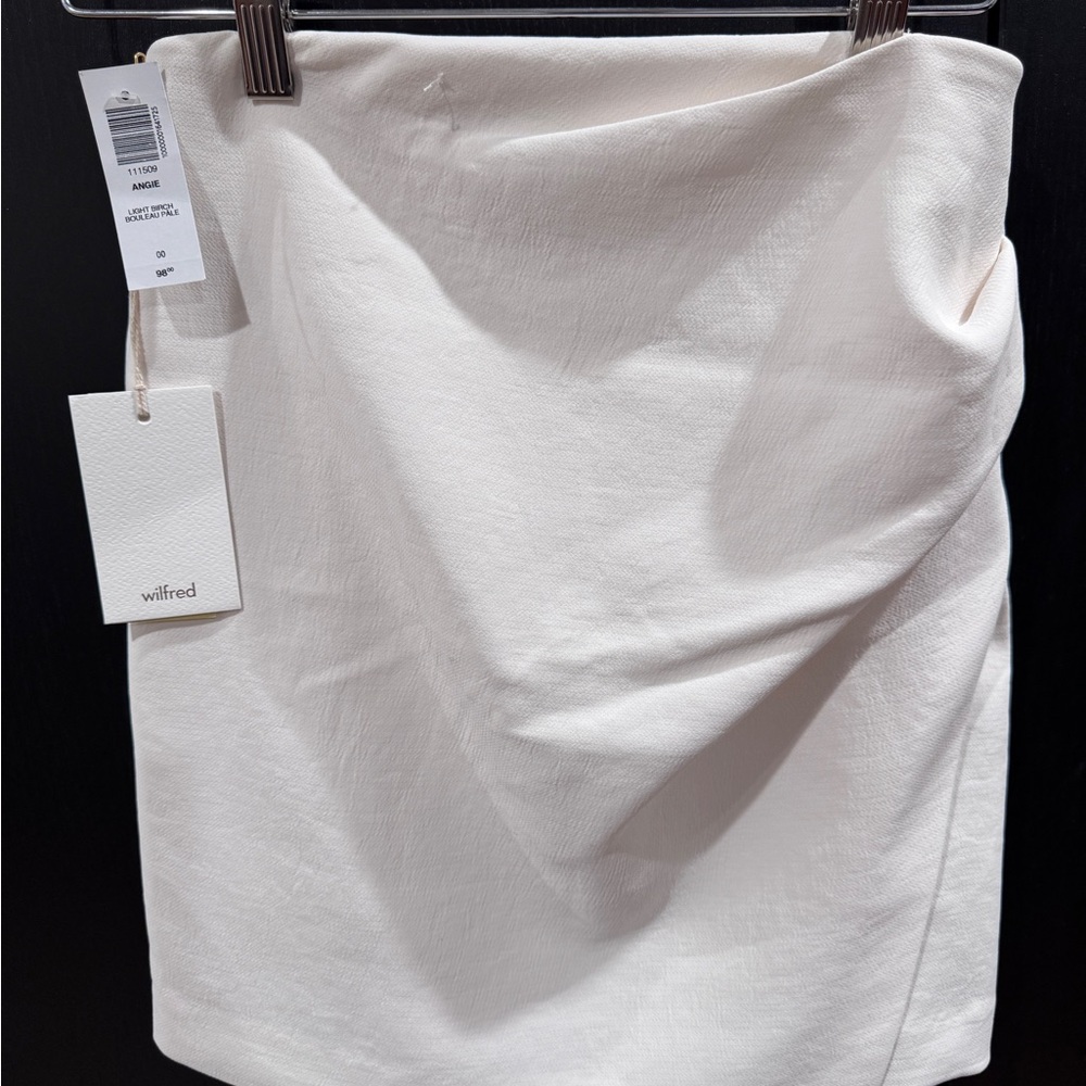 Aritzia Wilfred Cream Mini Skirt